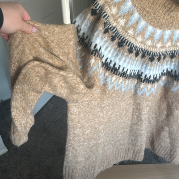 Turtle neck sweater - Picture 2 of 3